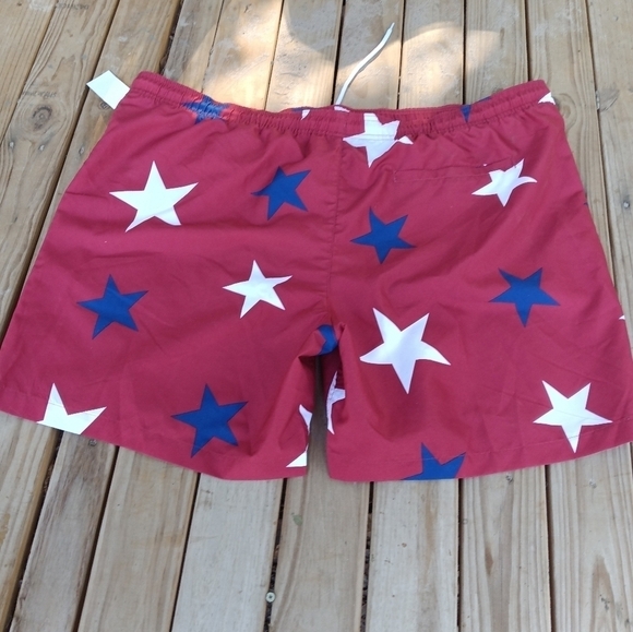 New Men's Walnut & 39th Red White & Blue Swim Trunks Size XXL 4th of July - Picture 2 of 3